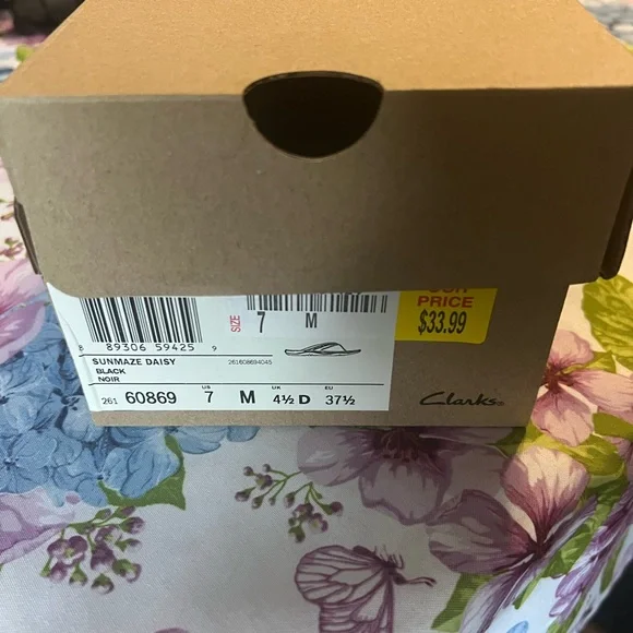 Clarks Black and White Slide Sandals Sunmaze Daisy size 7M - Picture 6 of 6